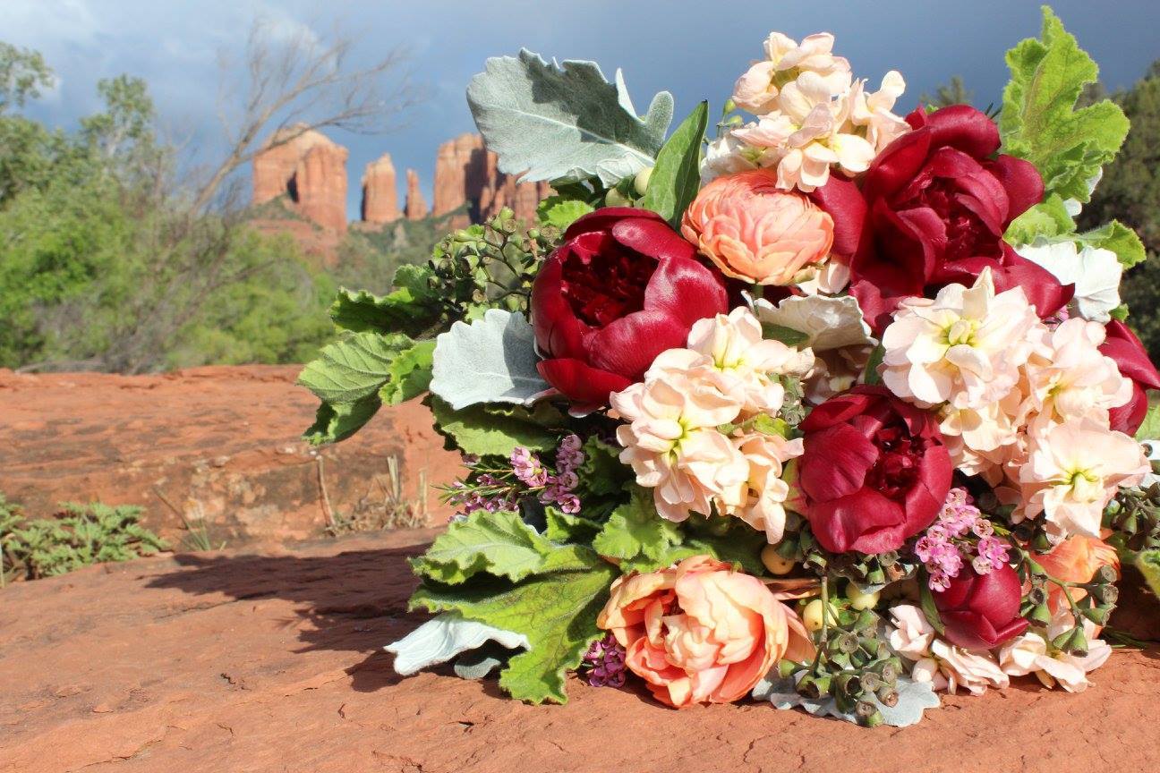 Flower Delivery to Sedona by Mountain High Flowers